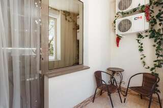 Апартаменты Feeria Apartment Одесса Апартаменты с балконом-7